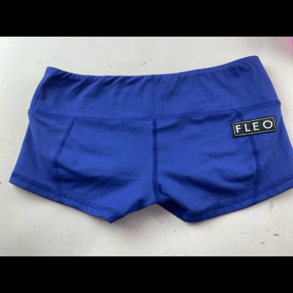 Fleo blue medium shorts
